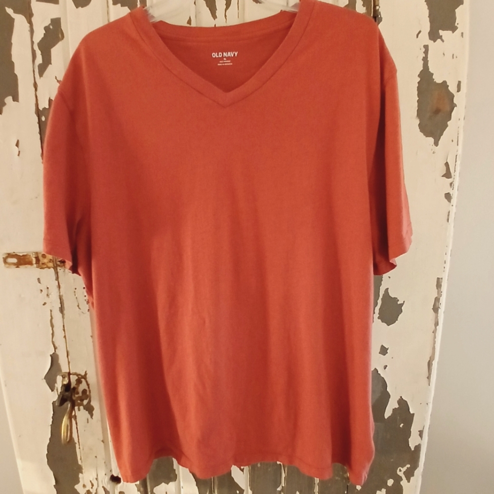 XL RUST V-NECK SOFT WASHED BY OLD NAVY